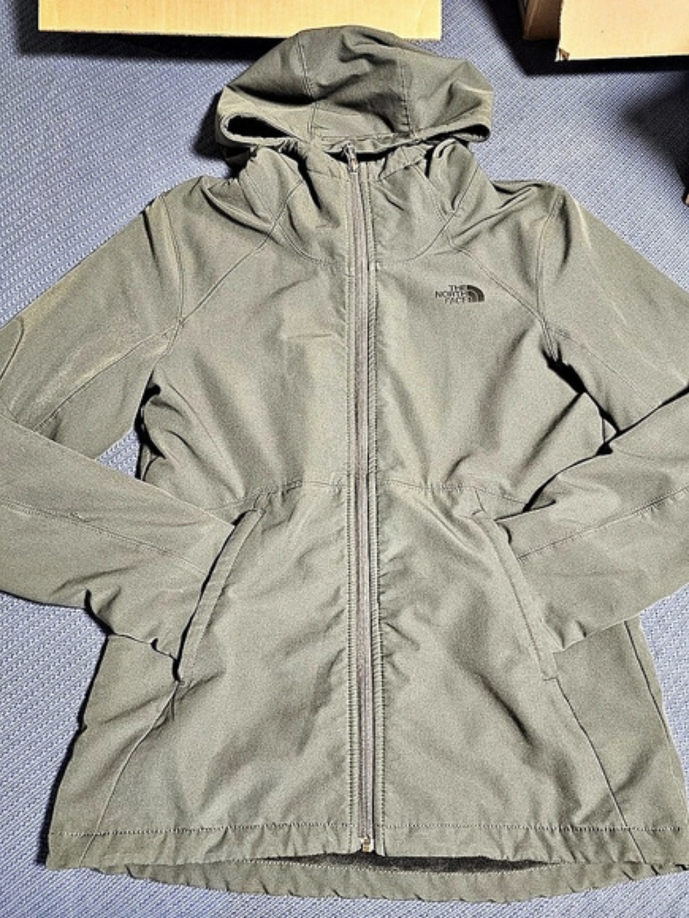 The North Face WindWall jacket Women'Small Gray Size Small